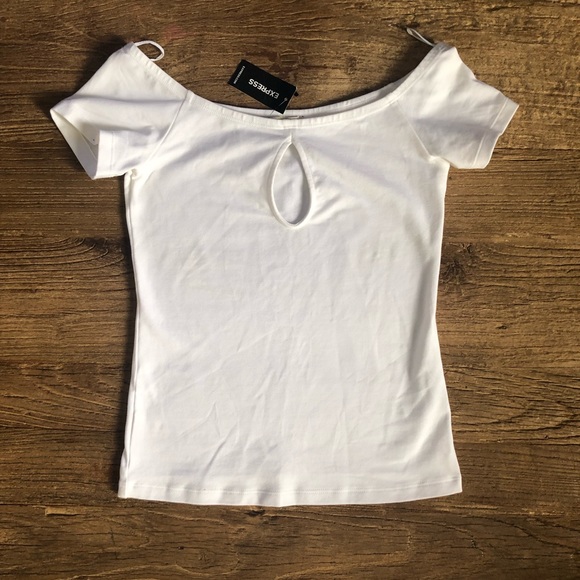 Express Tops - Express white keyhole top